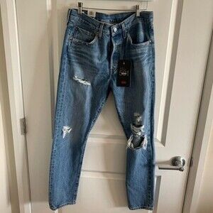 LEVI’S big E 501 Super Distressed  Size 30x30